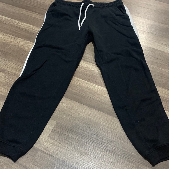 Old navy, black sweatpants with white stripe - Picture 1 of 1